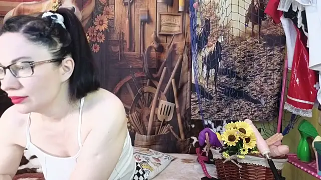 DashaHart online show from December 11, 6:09 pm