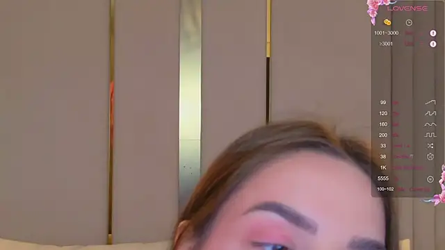 BellaHalles online show from November 20, 6:14 am