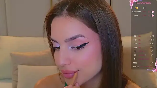 BellaHalles online show from November 4, 6:06 am