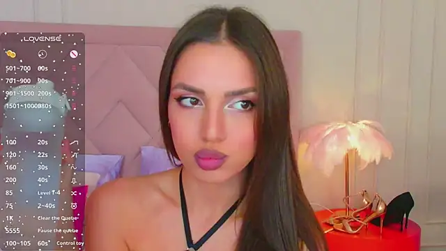 BellaHalles online show from March 11, 8:52 am