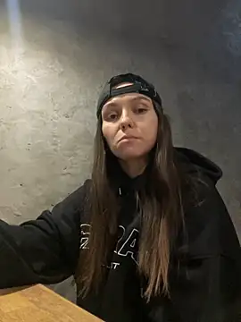 Snapshot of Jinna_milli chatting on October 13, 6:42 pm Jinna milli online show from October 13, 6:42 pm