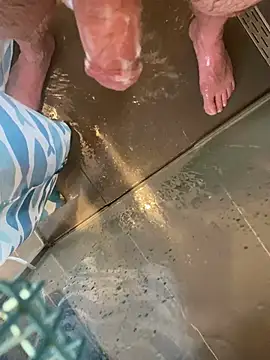 LivingLegend1978 online show from February 9, 10:20 am