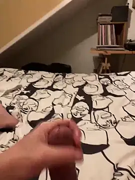 LivingLegend1978 online show from November 12, 9:40 pm