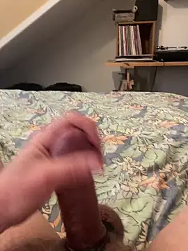 LivingLegend1978 online show from February 26, 9:01 am