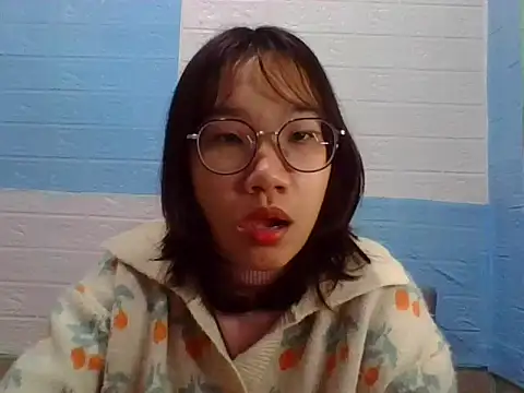 Nanoko online show from January 11, 11:28 am