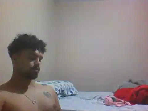 Snapshot of Xcumshot33 chatting on December 6, 3:24 am Xcumshot33 online show from December 6, 3:24 am
