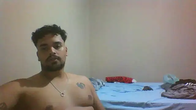 Snapshot of Xcumshot33 chatting on September 10, 2:21 am Xcumshot33 online show from September 10, 2:21 am