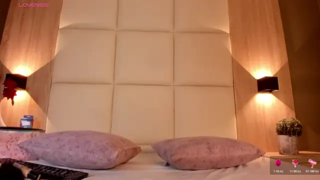 bella1207 online show from March 5, 7:21 pm