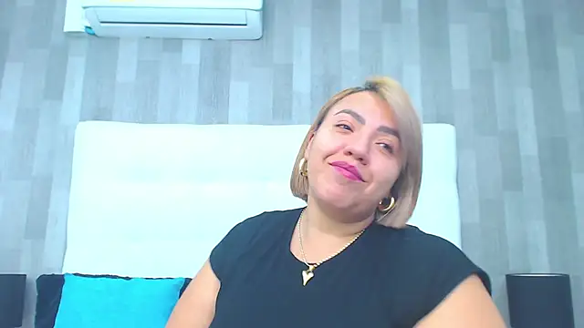 LeahMillerr online show from September 29, 12:55 pm