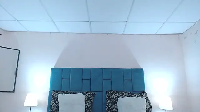 LeahMillerr online show from May 28, 3:47 am