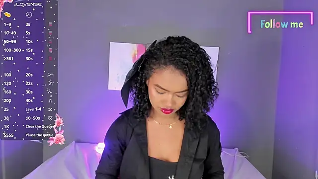 EmmaSmith06 online show from March 17, 10:08 pm