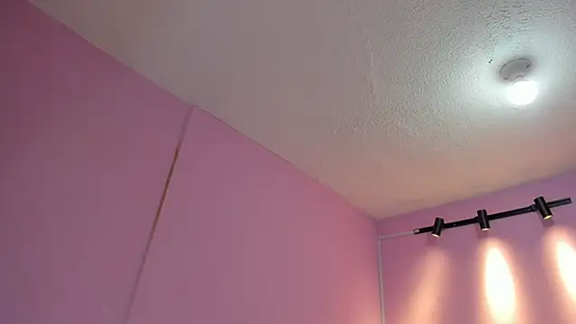 LoveQueen2 online show from December 3, 12:04 pm