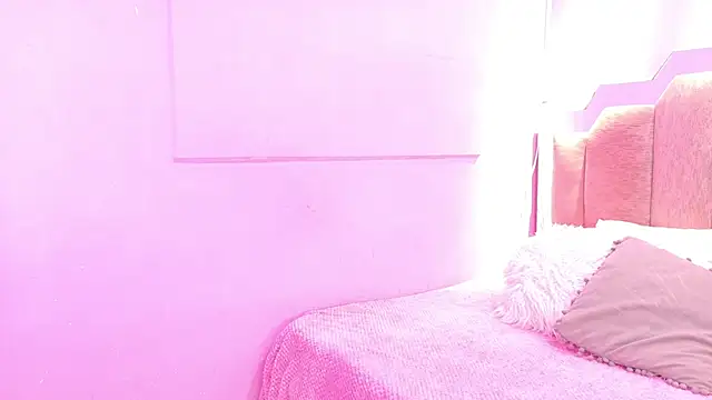 LoveQueen2 online show from February 28, 11:54 am