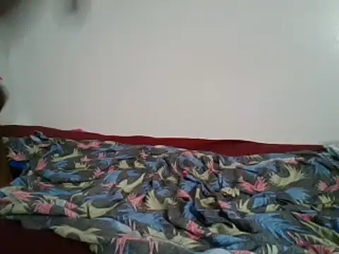 Snapshot of brown_bebes chatting on March 17, 11:24 pm brown bebes online show from March 17, 11:24 pm