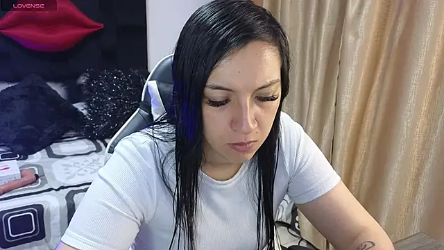 Majuu   online show from December 19, 11:56 am