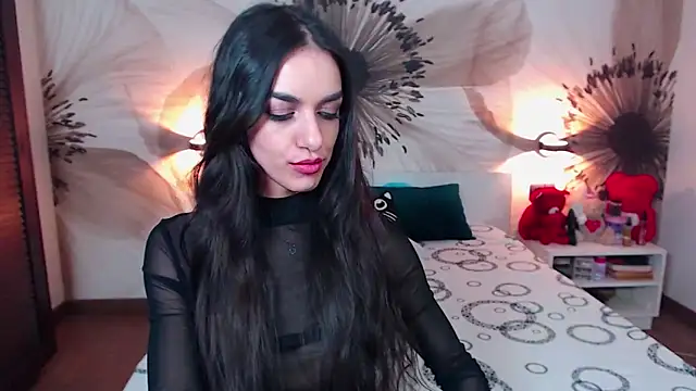 KatherineBisou online show from February 26, 9:04 pm