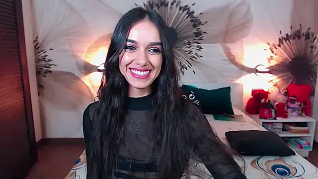 Snapshot of KatherineBisou chatting on November 2, 8:14 pm KatherineBisou online show from November 2, 8:14 pm