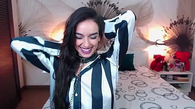 KatherineBisou online show from January 6, 8:57 pm