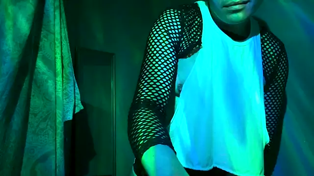 CloudyBoy Toy online show from February 24, 7:33 am