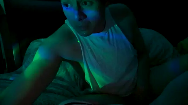 CloudyBoy Toy online show from March 3, 8:08 am