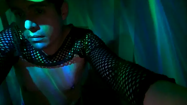 CloudyBoy Toy online show from February 10, 3:53 pm