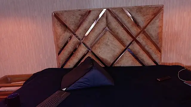 Danielaa a online show from September 24, 8:26 pm