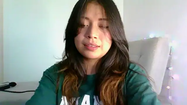 katherodriguezx online show from March 7, 7:30 pm