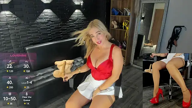 adaa walker online show from February 14, 10:14 pm