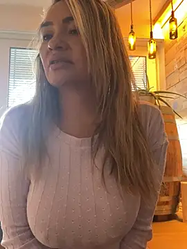 Afroditecash online show from February 27, 2:54 pm