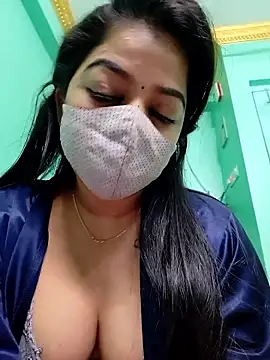 Monalisa Singh online show from January 12, 5:20 pm