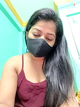 Monalisa Singh online show from February 11, 6:30 pm