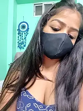 Monalisa Singh online show from April 6, 6:09 pm