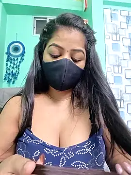Monalisa Singh online show from May 8, 5:39 pm