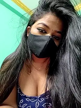 Monalisa Singh online show from February 12, 6:18 pm