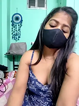 Monalisa Singh online show from April 9, 6:58 pm