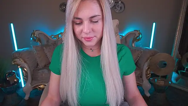 Snapshot of ArishkaLulu chatting on November 27, 6:58 am ArishkaLulu online show from November 27, 6:58 am