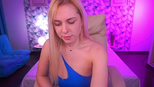 ArishkaLulu online show from April 2, 6:20 am