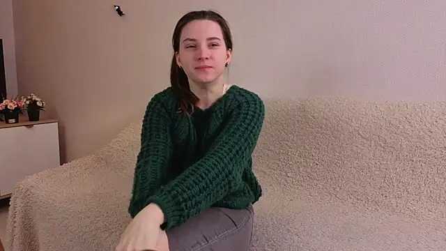 Snapshot of DonnaBurkee chatting on November 27, 4:13 am DonnaBurkee online show from November 27, 4:13 am