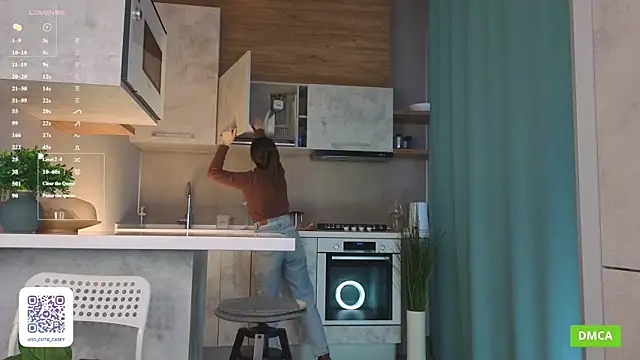 DonnaBurkee online show from March 5, 4:09 am