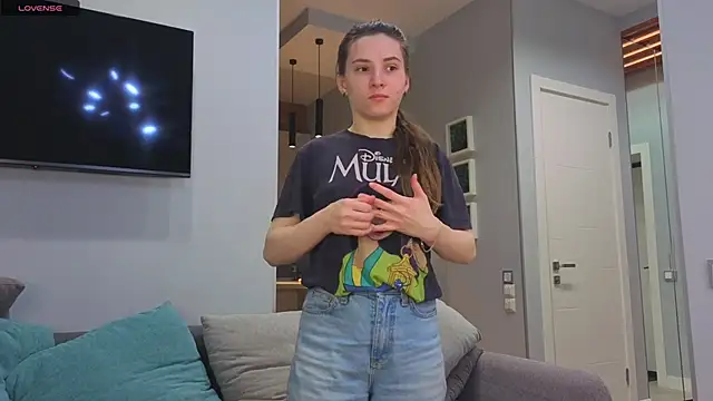 Snapshot of DonnaBurkee chatting on November 9, 4:38 am DonnaBurkee online show from November 9, 4:38 am