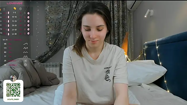Snapshot of DonnaBurkee chatting on March 22, 10:26 pm DonnaBurkee online show from March 22, 10:26 pm