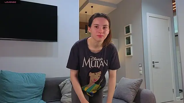 Snapshot of DonnaBurkee chatting on November 15, 4:27 am DonnaBurkee online show from November 15, 4:27 am