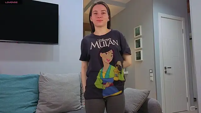 Snapshot of DonnaBurkee chatting on November 13, 4:16 am DonnaBurkee online show from November 13, 4:16 am