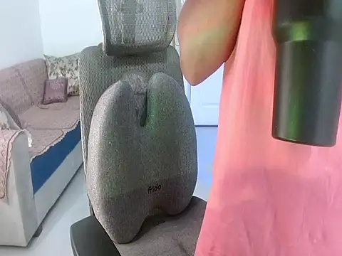 InayatSingh online show from April 4, 9:10 pm