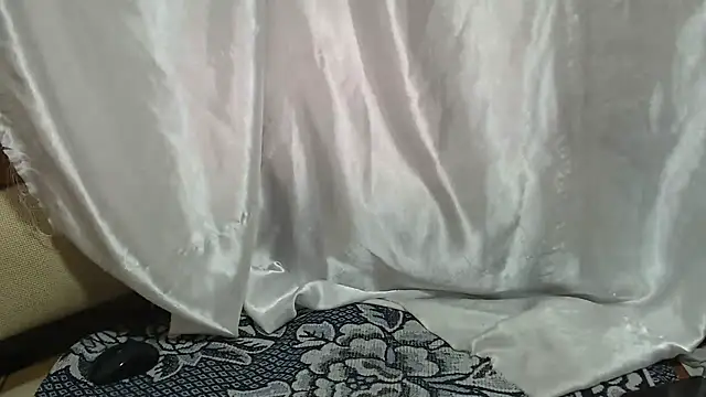 Burberrry  online show from February 15, 5:12 pm