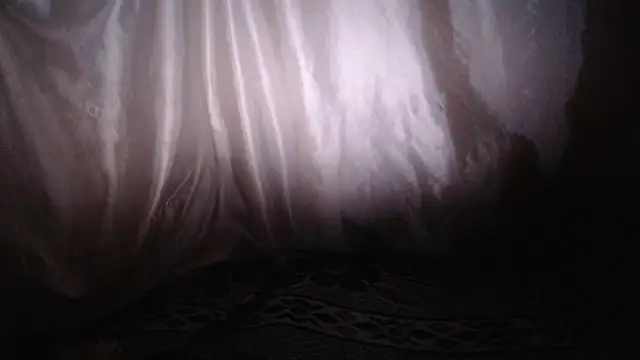 Burberrry  online show from October 23, 6:17 pm