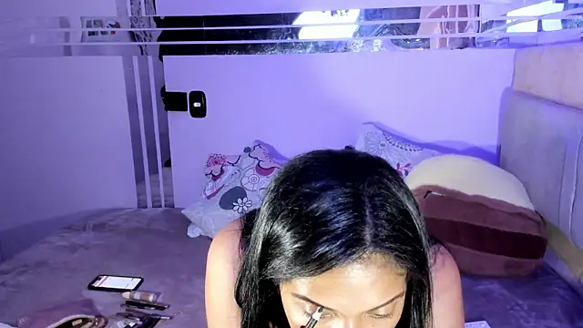 celesttemoon online show from April 30, 2:02 pm