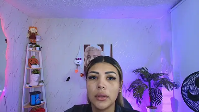 SALOOMEE   online show from November 19, 10:59 am