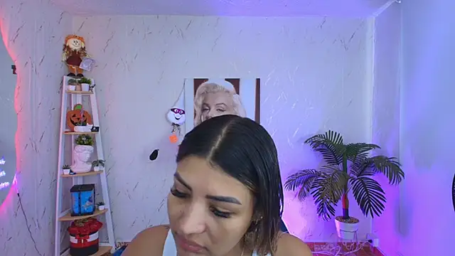 SALOOMEE   online show from January 12, 7:42 pm