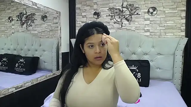 sia cavad online show from October 8, 1:01 pm